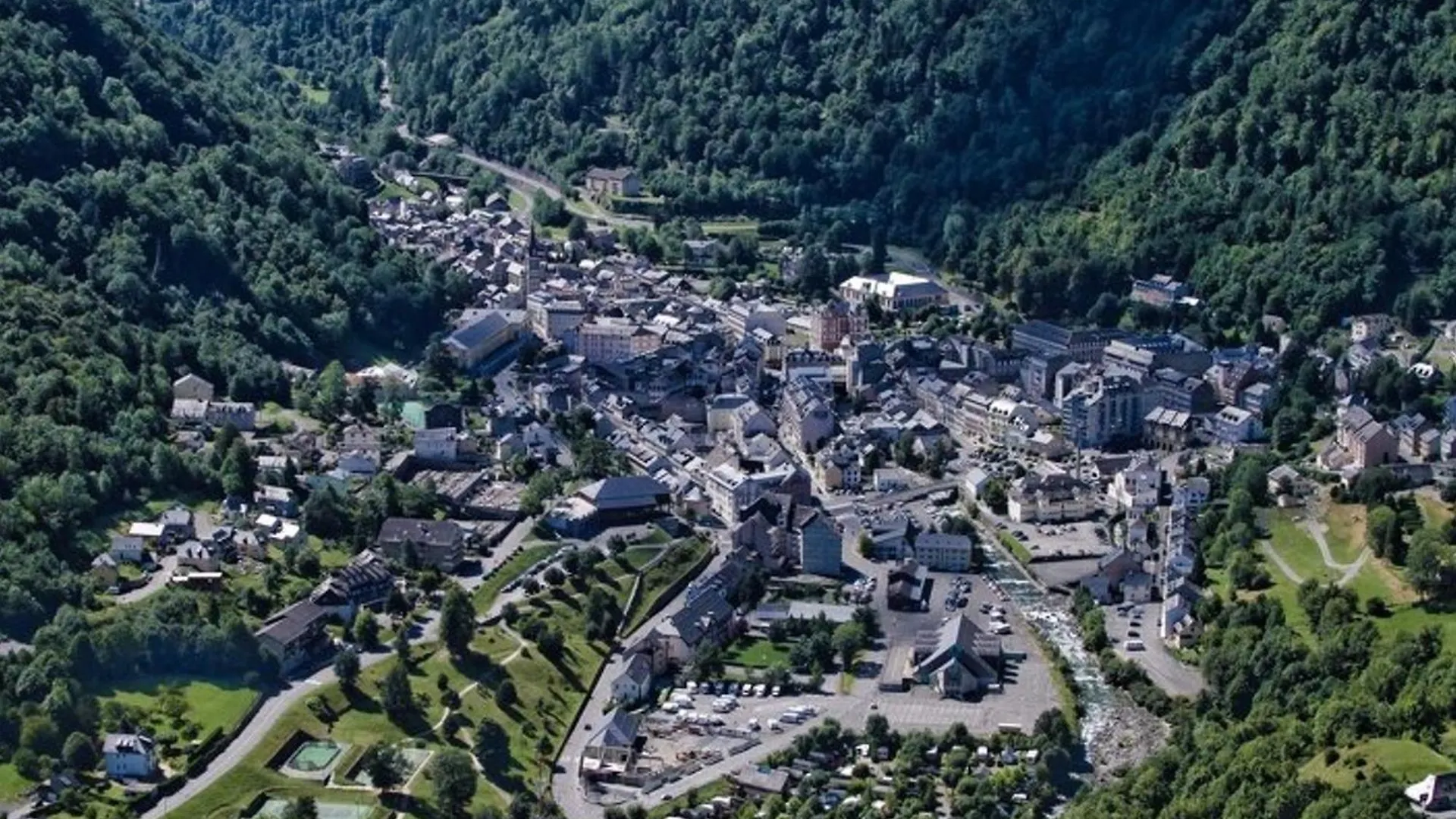 Apartamento Appartement T2 A Cauterets, Proche Telecabine Avec Parking Et Local Ski - Fr-1-401-198